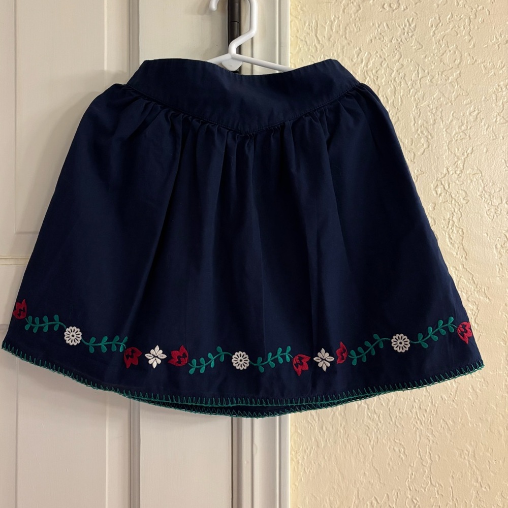 Hanna Andersson Floral Embroidered Cotton Navy Blue Emb Skirt 120